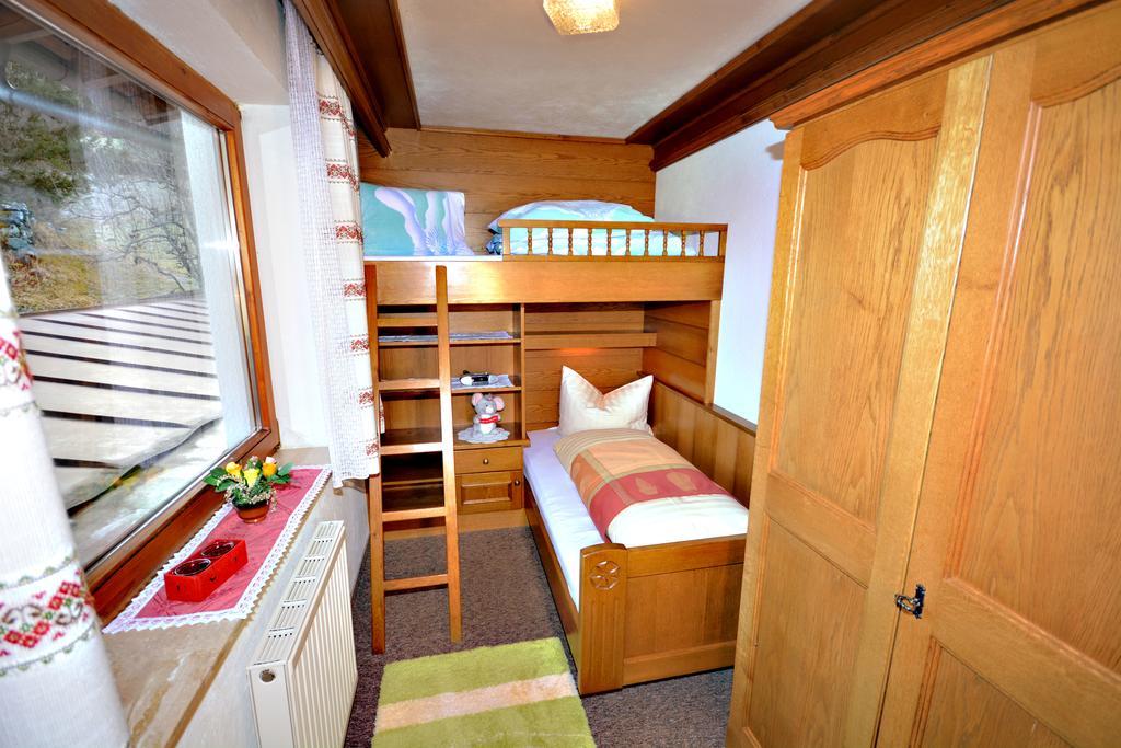 Appartementhaus Lechner Arzl im Pitztal Zimmer foto